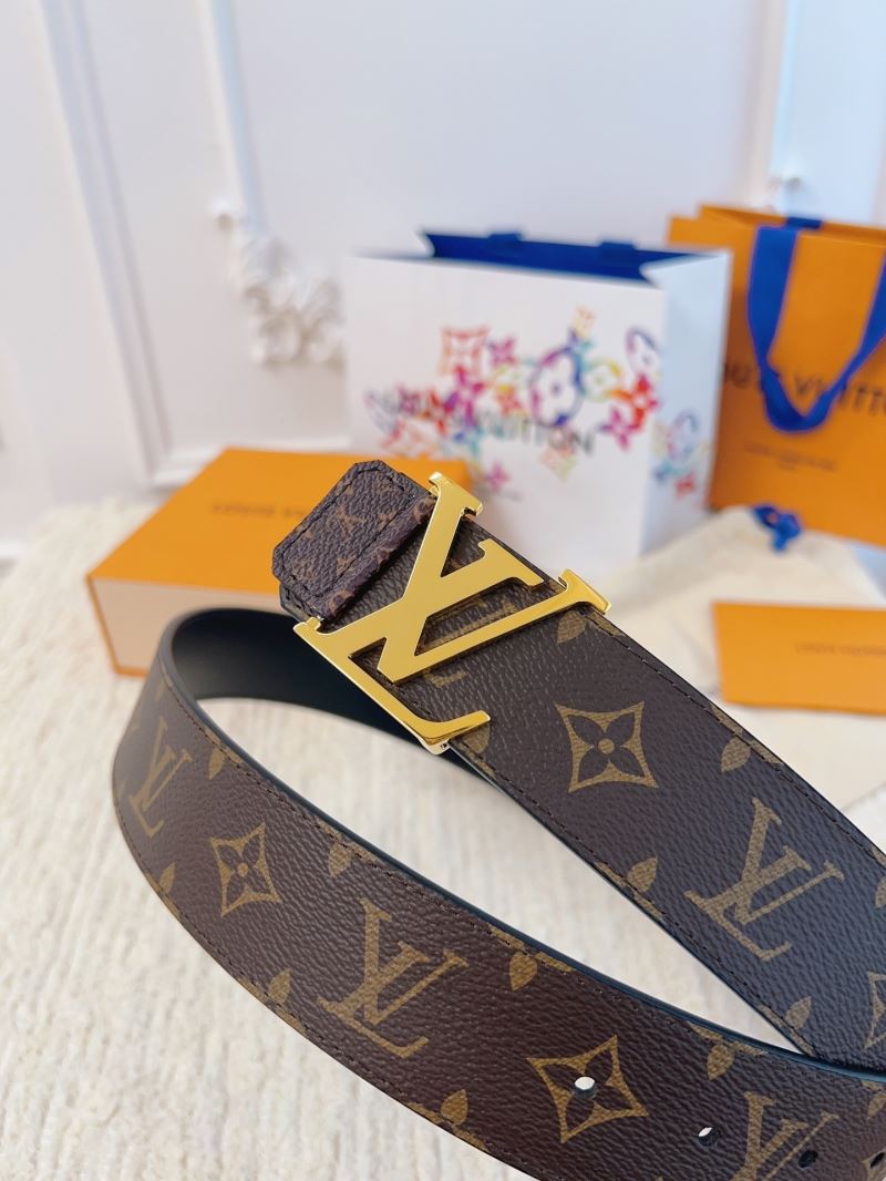 l0vis Vvtt0n belts